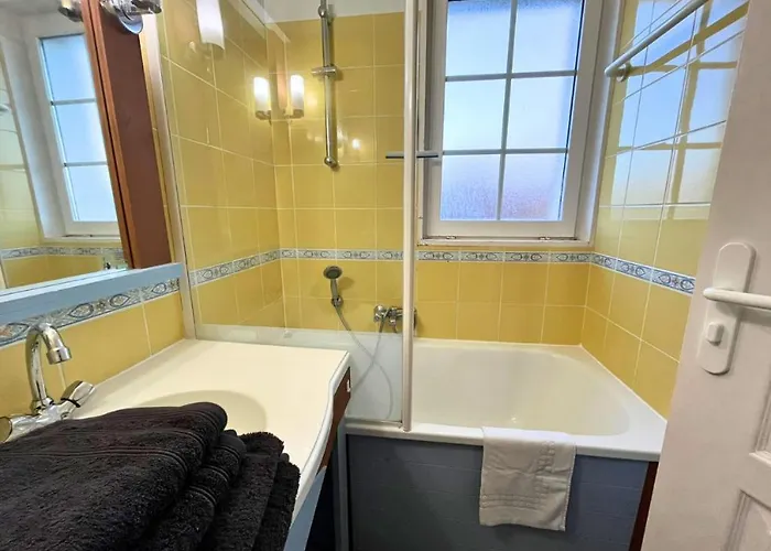 Charmante Maison De Avec Acces Piscine Semesterbostad *